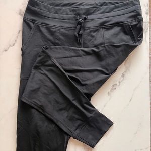Aerie black joggers